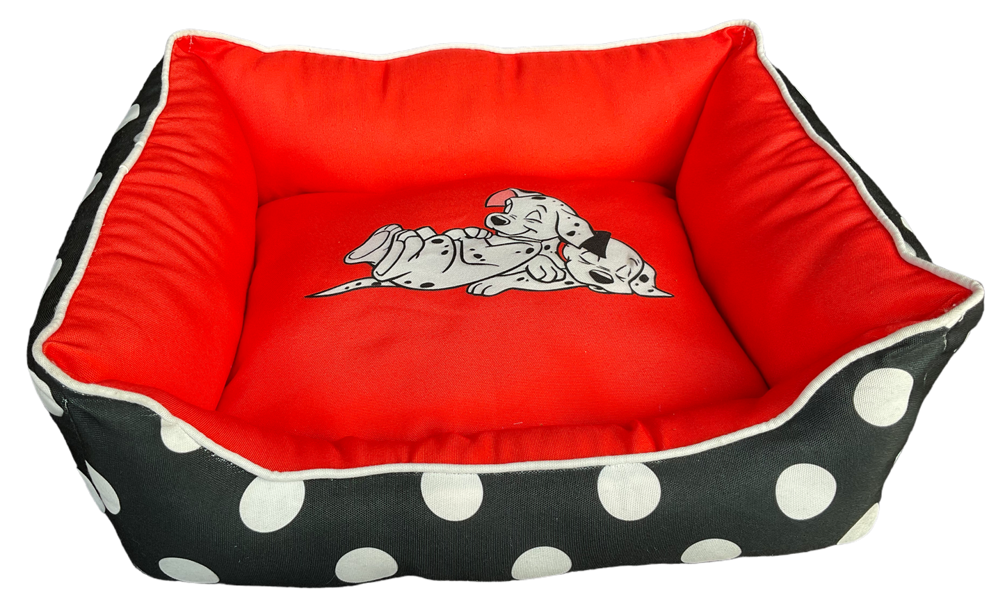 Dot & Dream: Eco-Chic Polka Dot Pet Bed